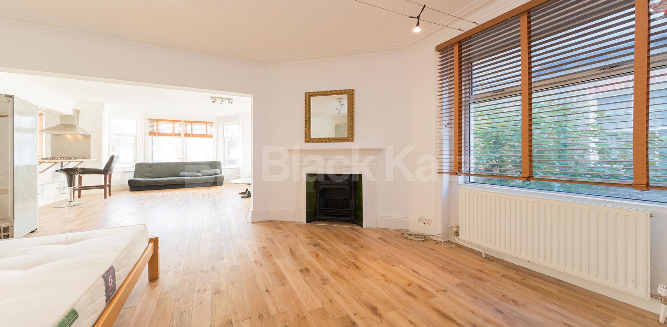 			Studio Apartment, 1 bath, 1 reception Apartment			 Birch Grove , ACTON 